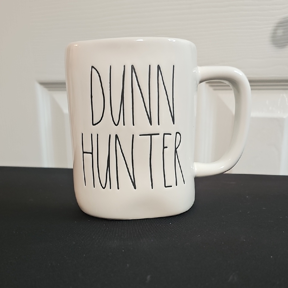 Hunter‎ White Mug